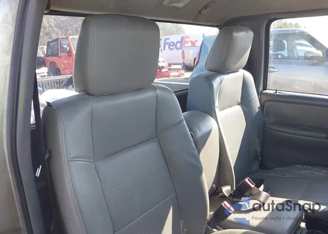 2011 Ford Ranger Xl z USA, uszkodzony, nr VIN 1FTKR1AD7BPB00564